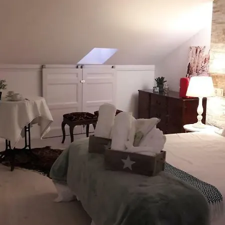 Lucus Bed * Lugo